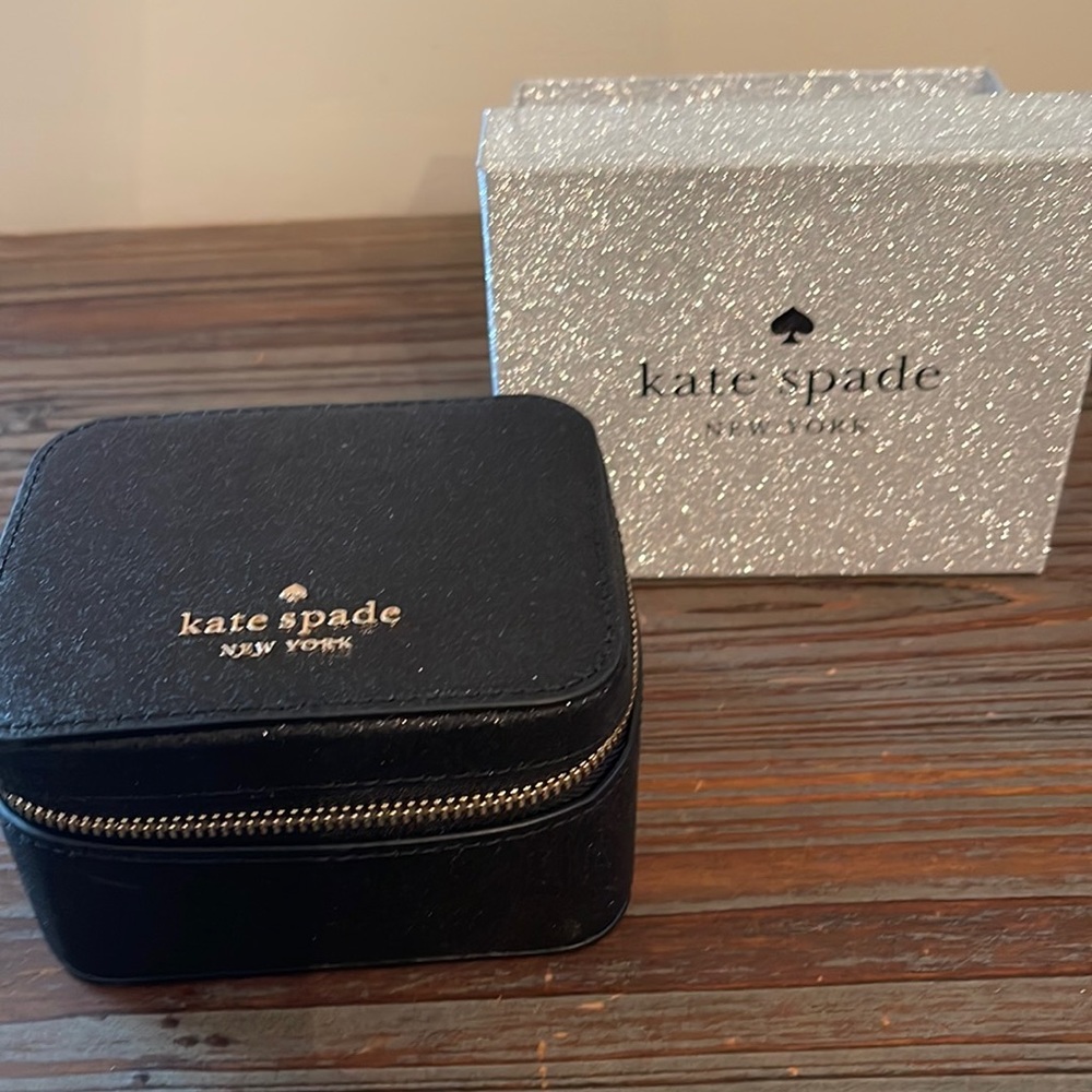 Jewelry case black sparkle Kate spade